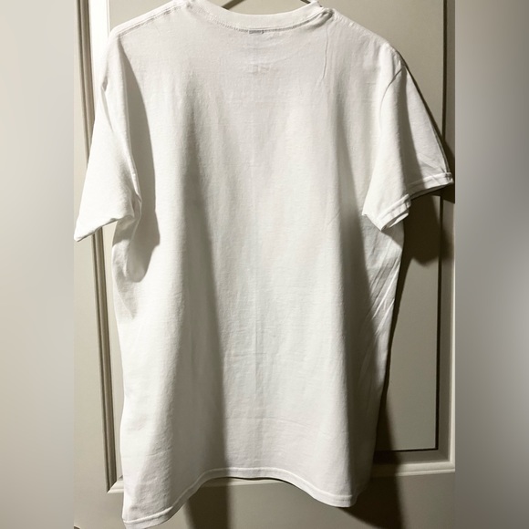 NWOT” Real Recognize Real “ Medium White Tee Shirt black, red, and white. - Picture 3 of 3